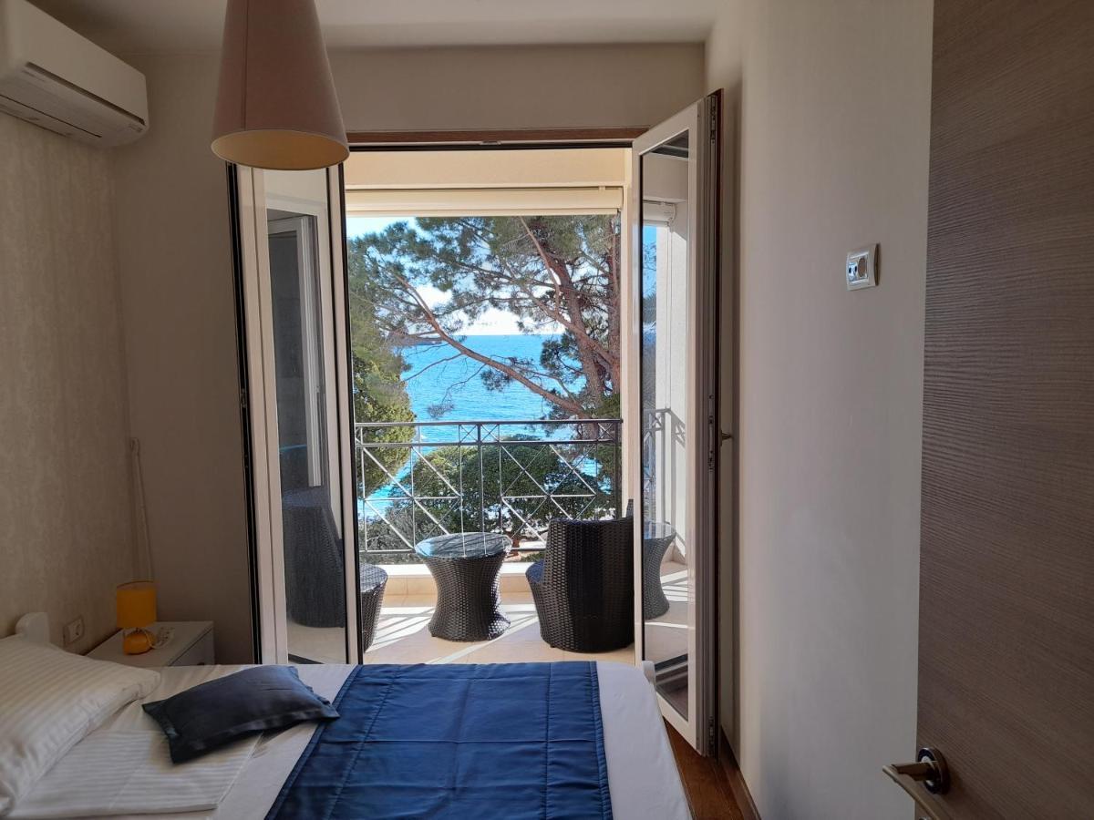 Luxbeachfront Petrovac Екстериор снимка