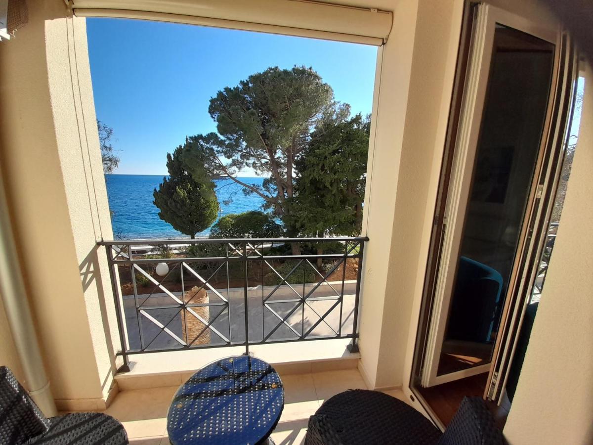 Luxbeachfront Petrovac Екстериор снимка