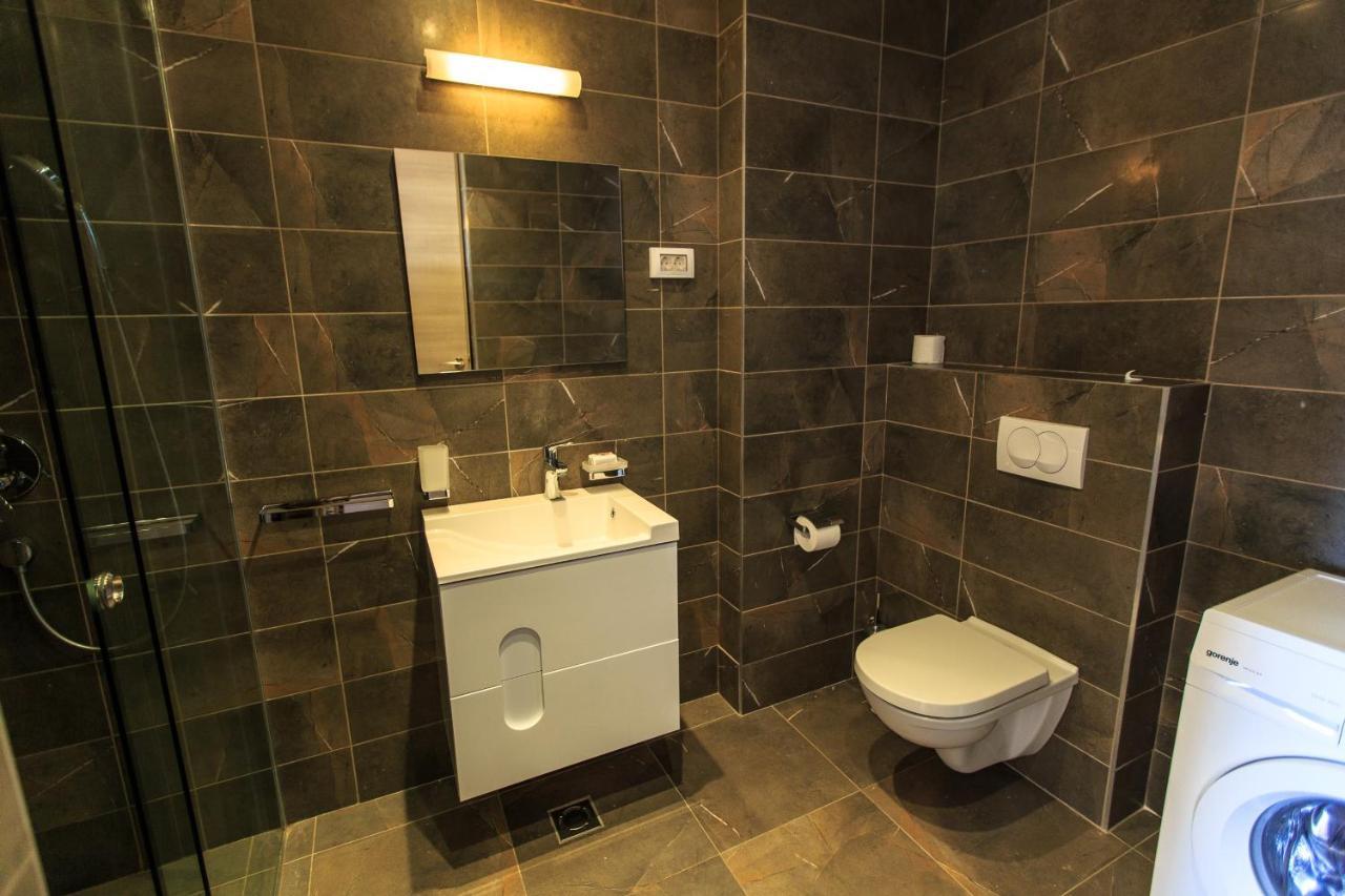 Luxbeachfront Petrovac Екстериор снимка