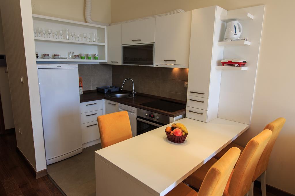 Luxbeachfront Petrovac Екстериор снимка