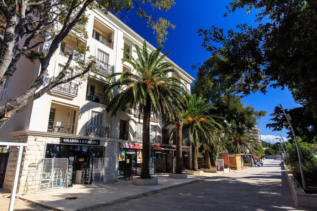 Luxbeachfront Petrovac Екстериор снимка