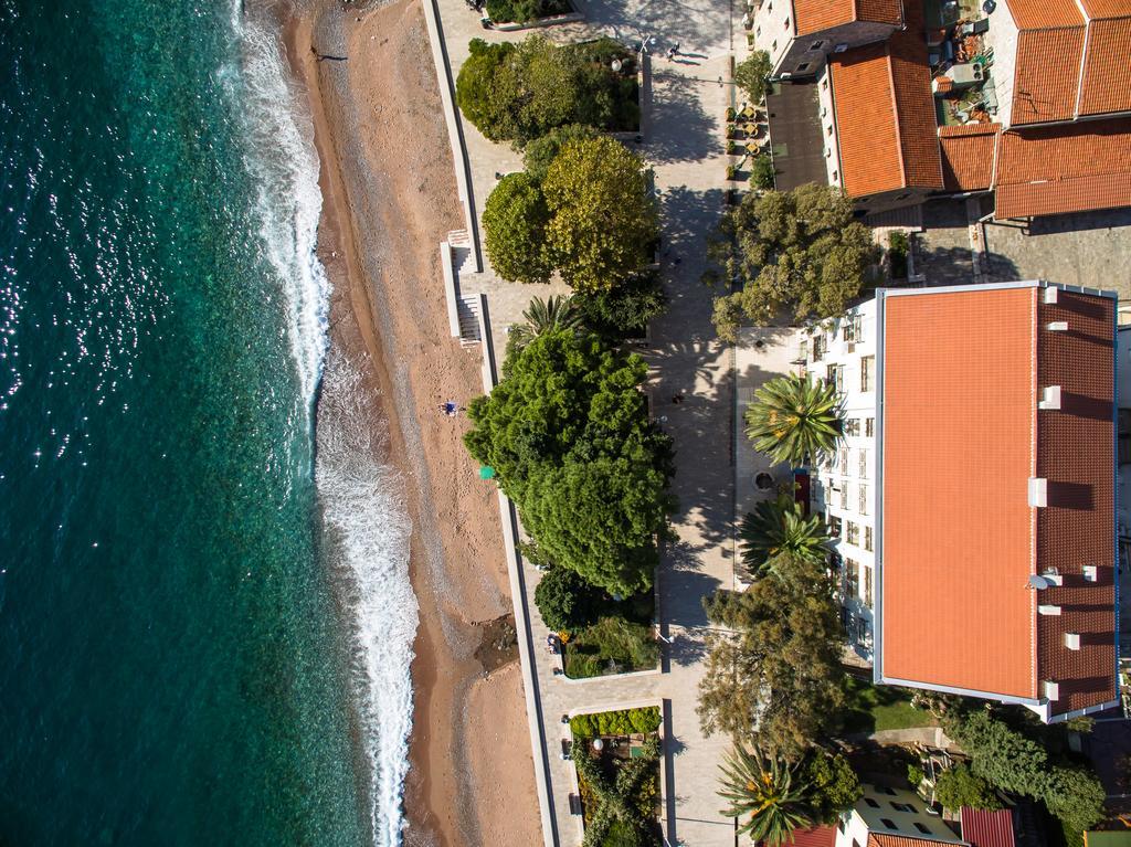 Luxbeachfront Petrovac Екстериор снимка